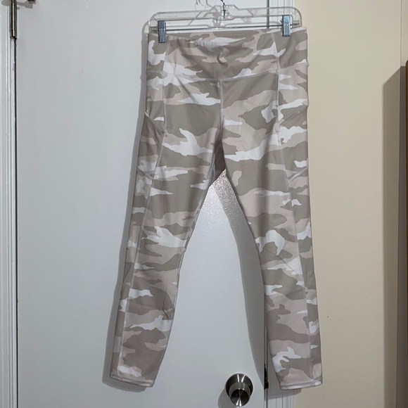 Athleta leggings - Picture 2 of 6